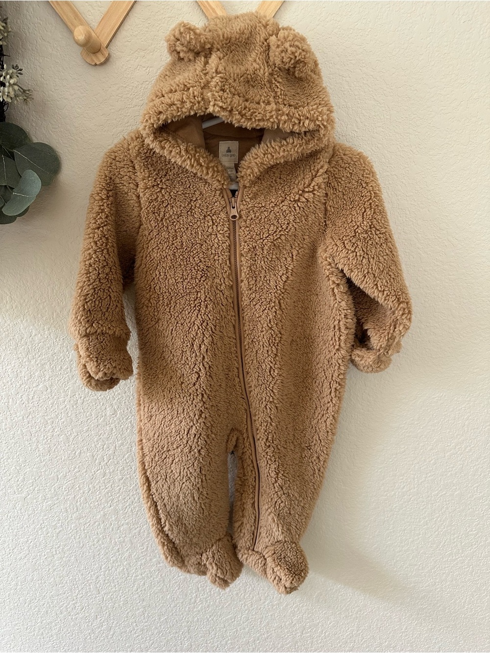 New BabyGap Teddy Sherpa One-Piece 6-12mo